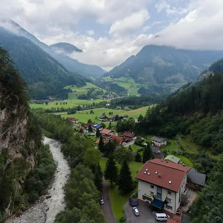 Sportland Auberge de jeunesse *